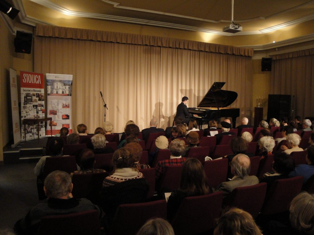 Recital fortepianowy w wykonaniu Piotra Szychowskiego